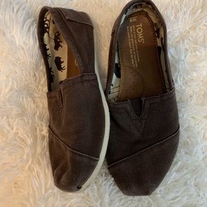Toms shoes brown animal print